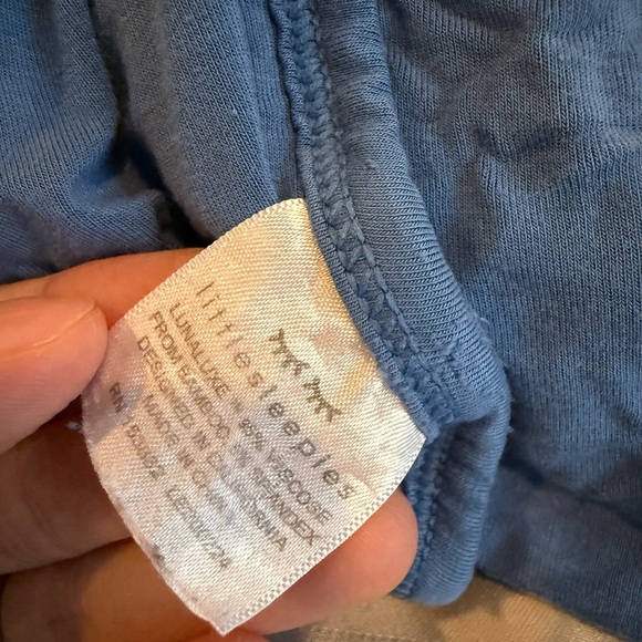 Little Sleepies Blue Tie Dye Dreams Twin Sheet Set and Cloud Blanket - Picture 4 of 6